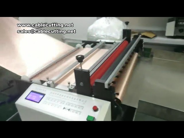 Automatische PVC-stof snijmachine voor horizontaal en verticaal snijden van non-woven materialen