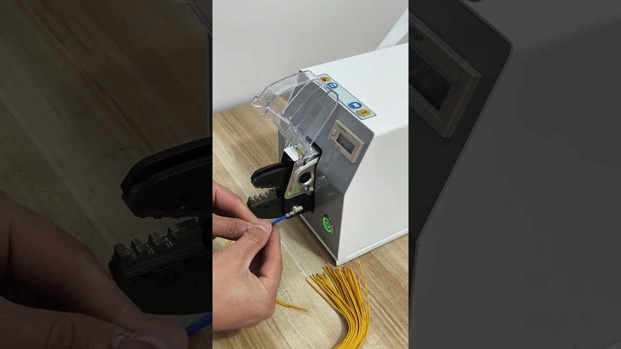 Veelzijdige terminalkrimpmachine voor meerdere terminaltypes #machine #kabeldraadstripmachine