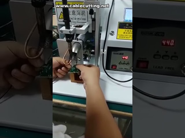 Hoogwaardige LED-lamp Soldeermachine – Ideaal voor Elektronica en Meerdraads Soldeerwerk