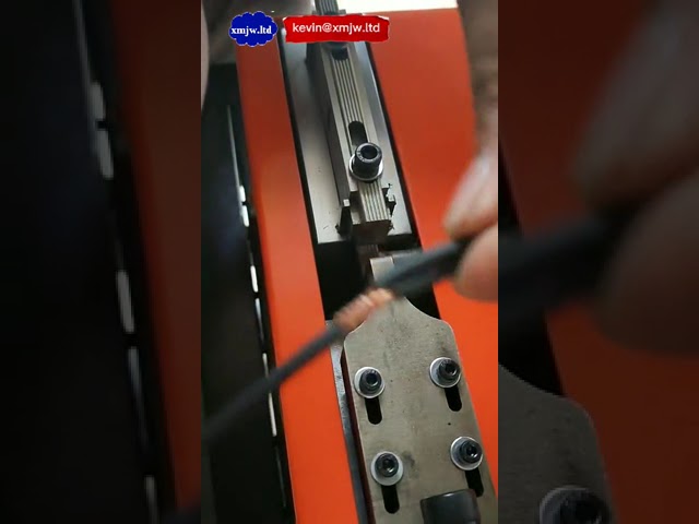 Ultrasone puntlasmachine voor koperen kabelbomen - Professioneel solderen van metaalkabels