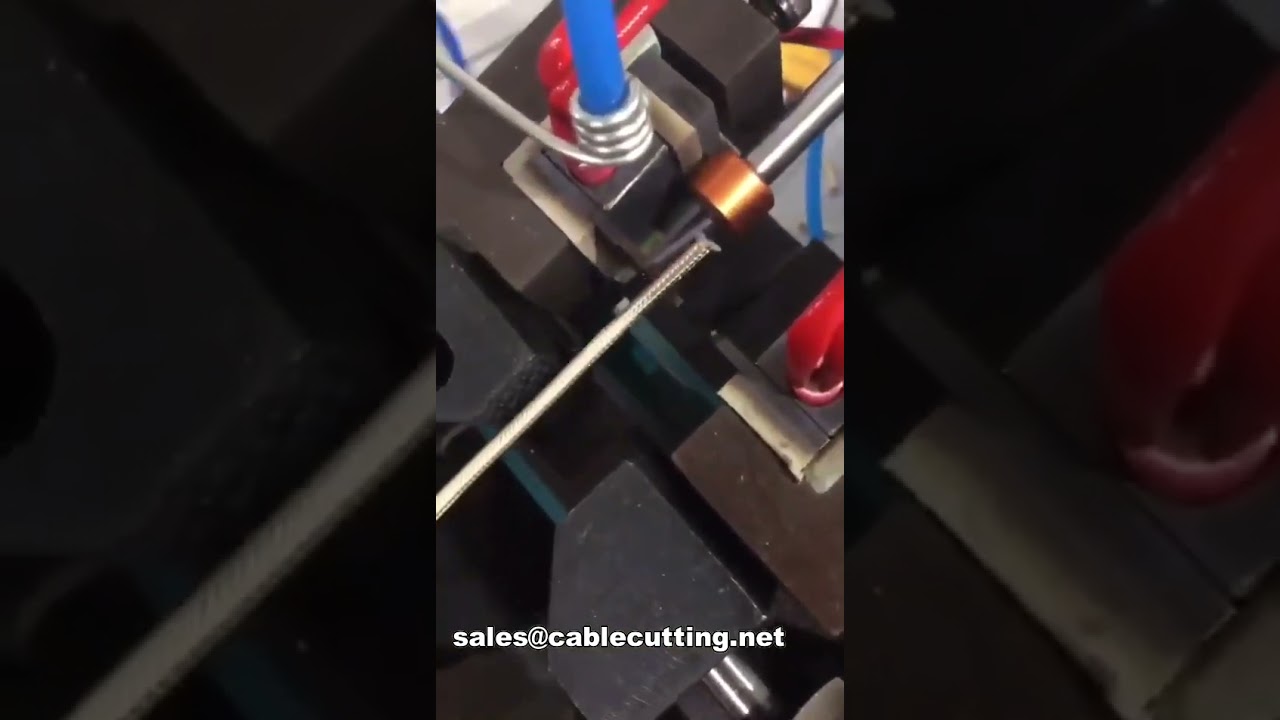 WPM-310R: Geautomatiseerde thermische stripmachine voor gevlochten kabels