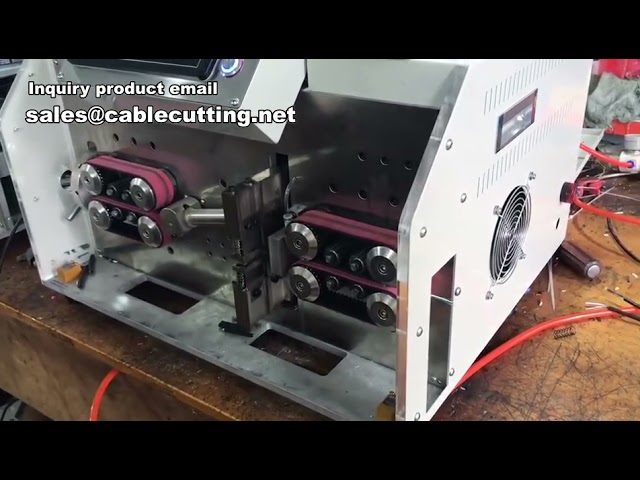 Automatische draadstripmachine voor elektrische en coaxiale kabels