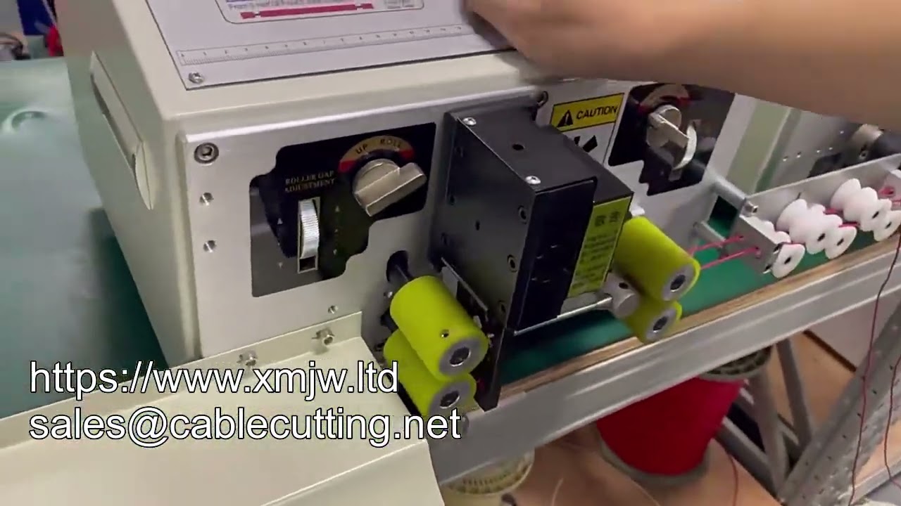 WPM 320 Automatische Dubbele Draadstripper | Kabel Snijden en Strippen Machine