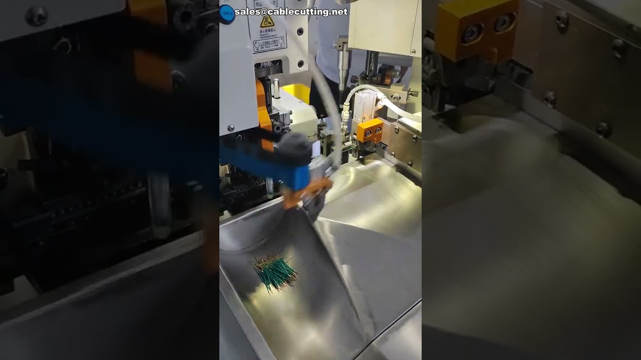 Dubbele kopterminaal-krimpmachine met omschakeling enkel/dubbel voor pinnen #fabriek #machine #zelfbouw