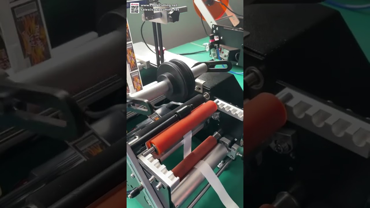 Automatische mini-etiketteermachine met codeerdrukker voor kleine ronde flesjes