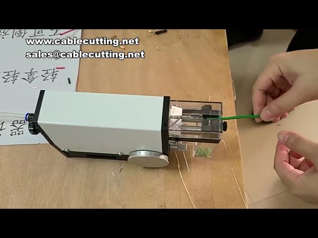 Hoogprecisie inductie pneumatische stripmachine – rechtopstaand & draagbaar voor kabelproductie