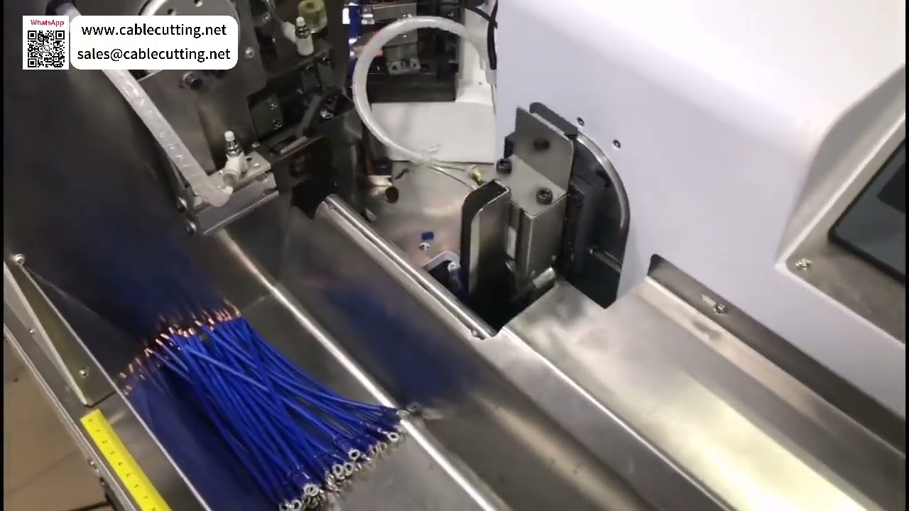 Automatische koudperskrimpmachine voor voorgeïsoleerde terminals in verdeelkasten