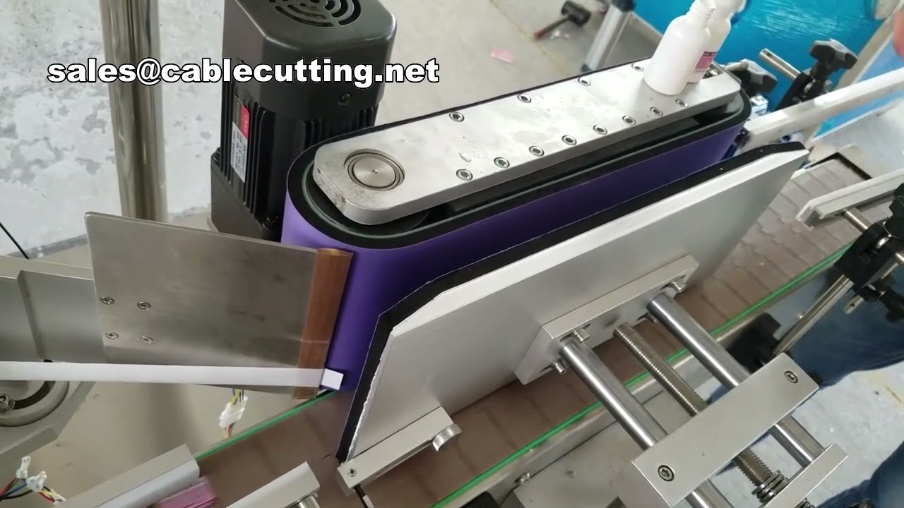 Etiketteermachine voor plastic zakken, glazen flessen en platte producten | Efficiënte industriële etikettering