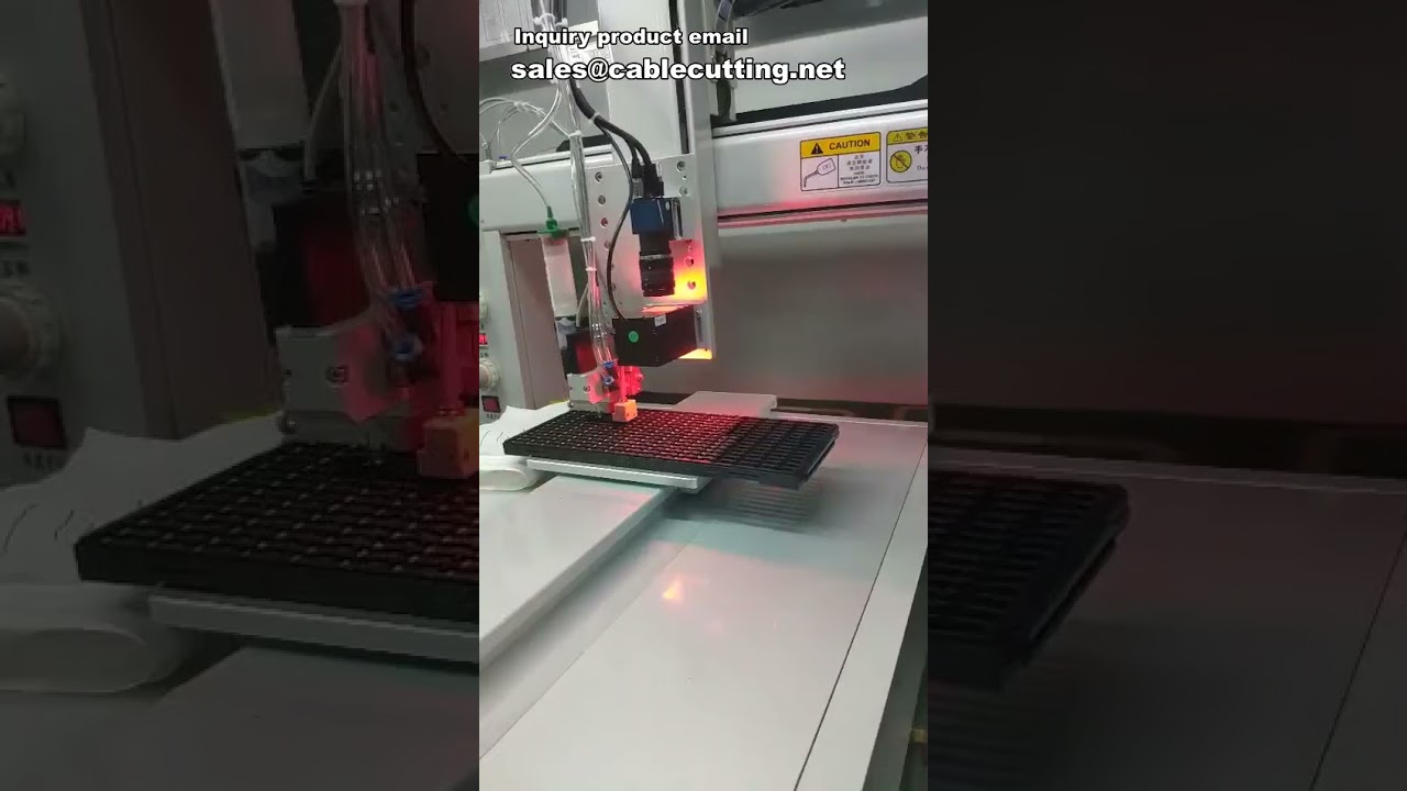 Robotische visielijmdispenser met 3 assen - Precisie lijmapplicatie met camera