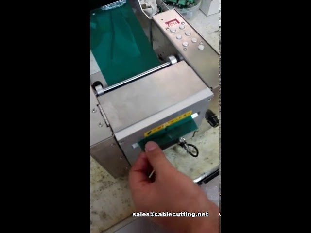 Automatische banddispenser voor 200 mm brede groene dunne filmtape – Efficiënt en betrouwbaar