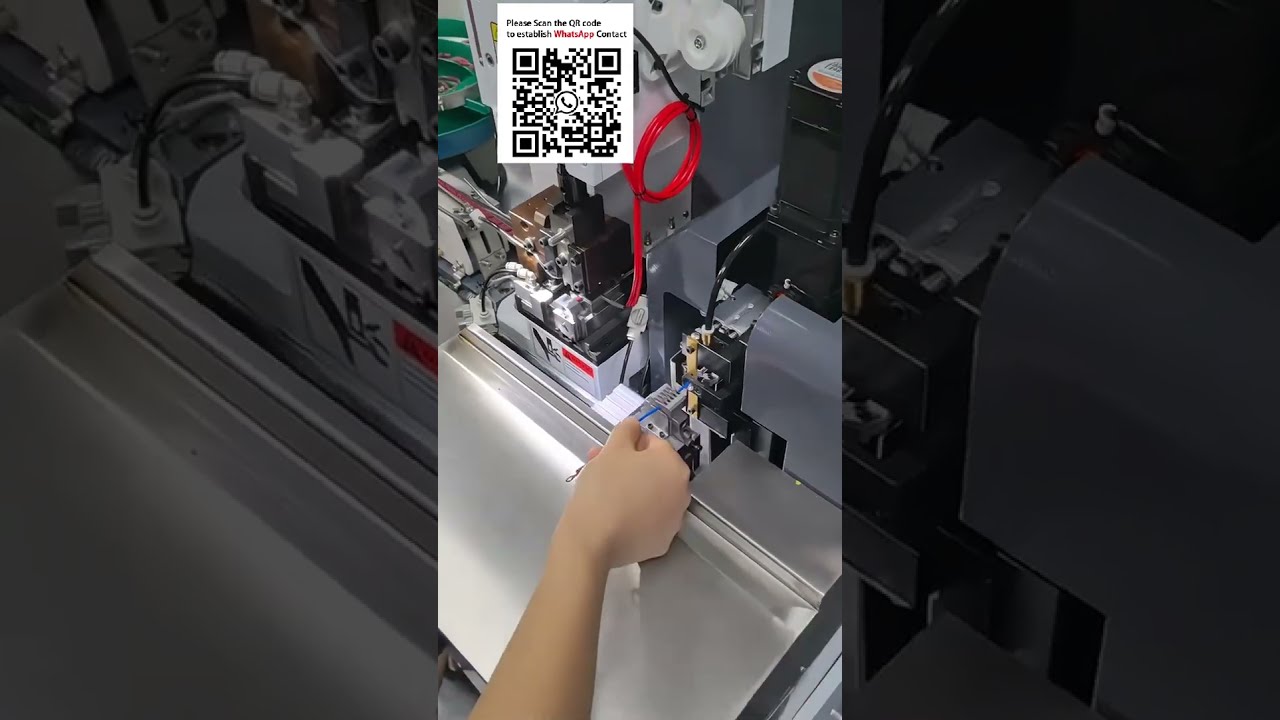 Automatische stripmachine en krimpmachine voor losse klemmen - Draadboomverwerking
