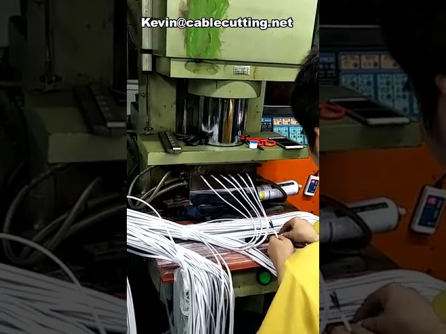 Semi-automatische patchkabel-injectiemachine | Op maat gemaakte kabelverwerkingsapparatuur