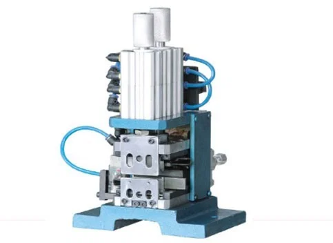 Verticale Pneumatische Draadstripmachine WPM-4F - Meeraderige Draadstrip- en Twistmachine