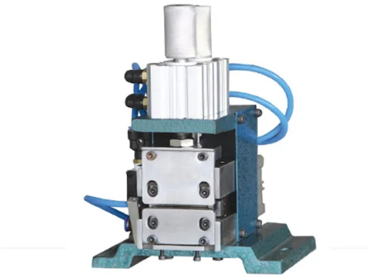 Verticale Draadstripmachine WPM-3F - Meeraderige Draadstrip- en Twistmachine